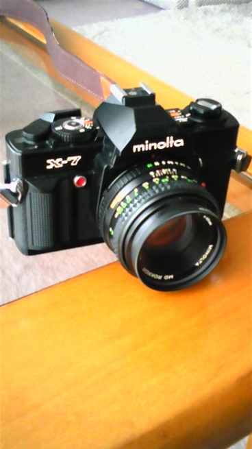 minolta X-7